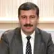 بحضور أردوغان.. بروفيسور تركي يهدي جائزته العلمية لـ"أبو عبيدة"