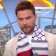 فنان تركي يحقق أمنية فتاة فلسطينية من غزة تواصلت معه رغم القصف (شاهد)