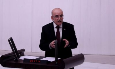 أول رد من وزير المالية التركي حول مزاعم إعفاء السوريين من دفع الضرائب