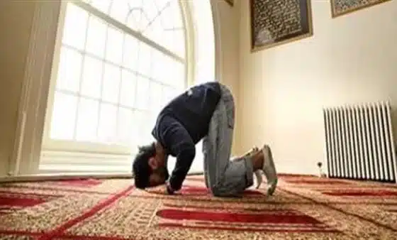 طريقة صلاة الزوال