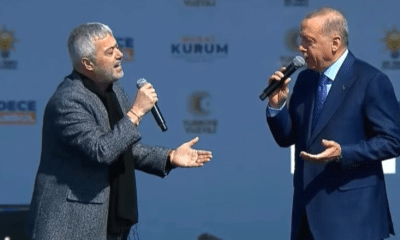 غنى الرئيس أردوغان وجنكيز كوردوغلو في تجمع إسطنبول الكبير (فيديو)