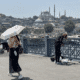بلدية إسطنبول تحذر المواطنين من الخروج في هذه الساعات