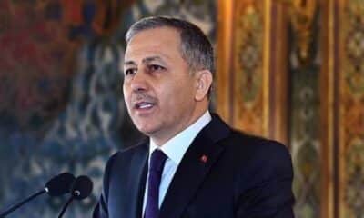 وزير الداخلية التركي يعلن تسهيلات جديدة لعودة السوريين والرجوع إلى تركيا