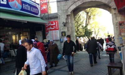 أكثر من 200 ألف سوري في تركيا يترقبون تصاريح العمل بعد قرارات تقنين العمالة غير المسجلة..إليك التفاصيل