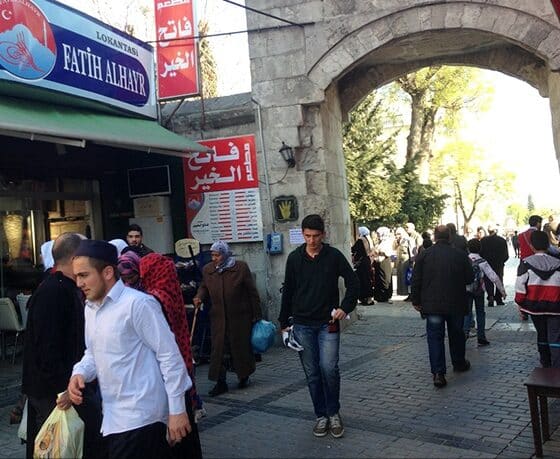 وزير الداخلية التركي يعلن عن تسهيلات جديدة للسوريين في تركيا