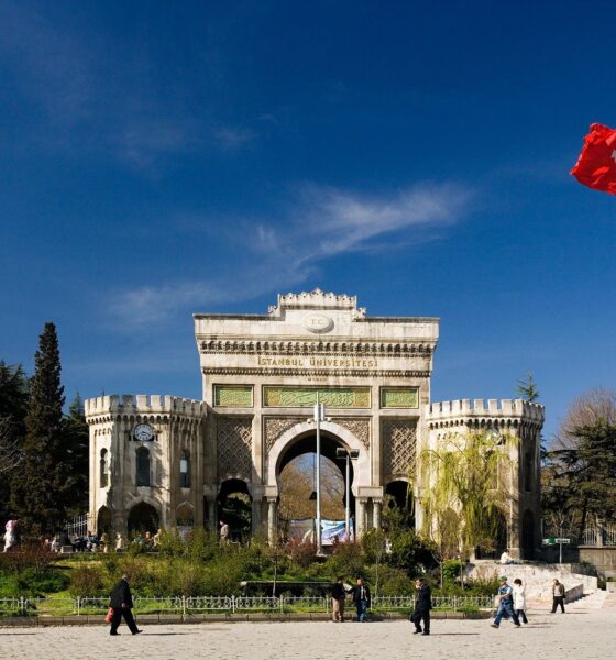 كم مليون طالب جامعي في تركيا؟ أعلنت هيئة تنظيم الجامعات (YÖK) إحصائياتها