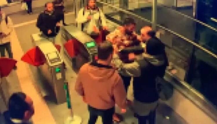 تركيا اليوم تفاصيل جديدة حول حادثة إطلاق النـــار في مترو مارماراي باسطنبول “فيديو” تفاصيل جديدة حول حادثة إطلاق النـــار في مترو مارماراي باسطنبول “فيديو”