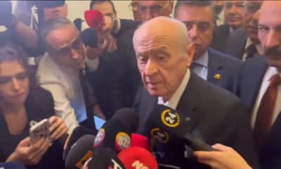 بهتشلي يوبخ صحفية بشدة ويطالبها باعتزال المهنة بعد سؤال متعلق بأردوغان (شاهد)