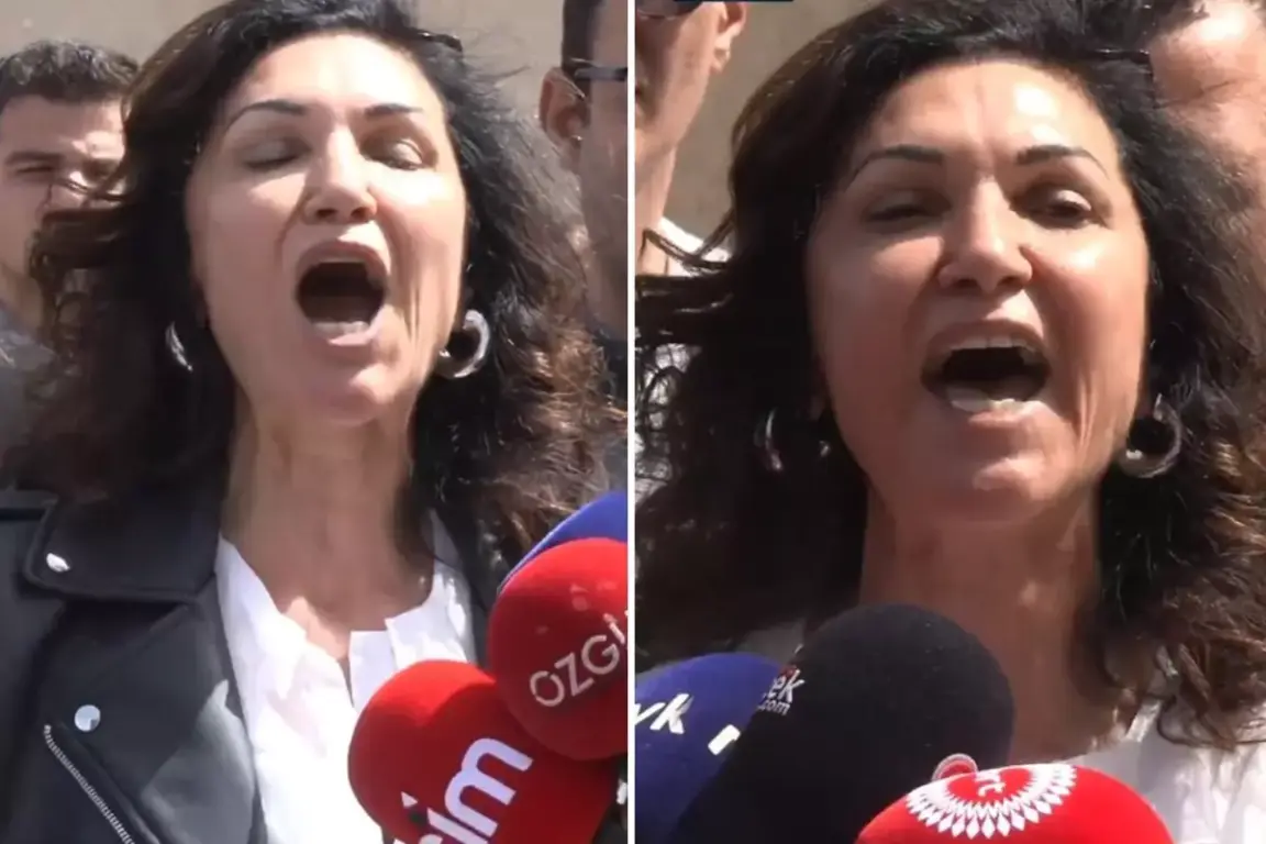 تركيا اليوم منع طالبة محجبة من دخول المدرسة يشعل موجة غضب في تركيا! منع طالبة محجبة من دخول المدرسة يشعل موجة غضب في تركيا!