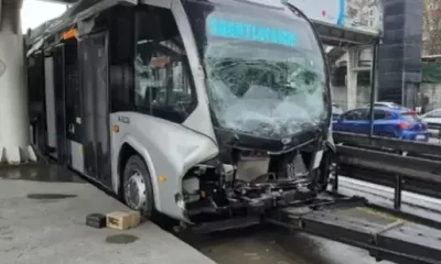 إصابات في حادث متروبوس في منطقة أفجيلار بإسطنبول