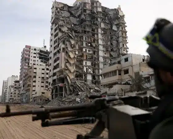 حرب غزة و"شبيه نتنياهو".. فيلم "سوبرمان" الجديد يثير الجدل
