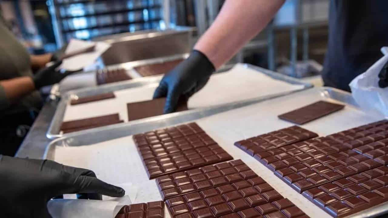 عملاق شركات الشوكولاتة في تركيا تعلن إفلاسها