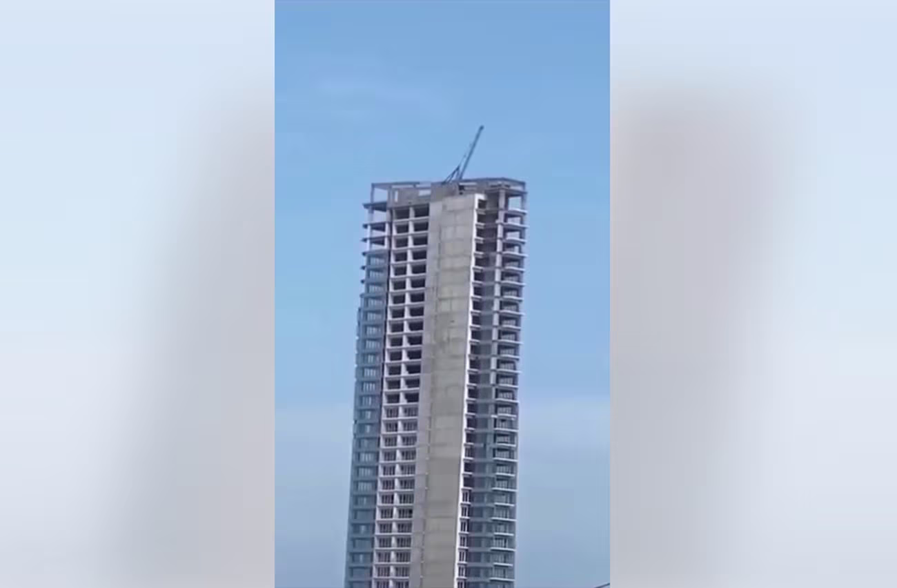 تداول فيديو لـ"تمايل ناطحة سحاب" خلال زلزال تركيا.. ما حقيقته؟