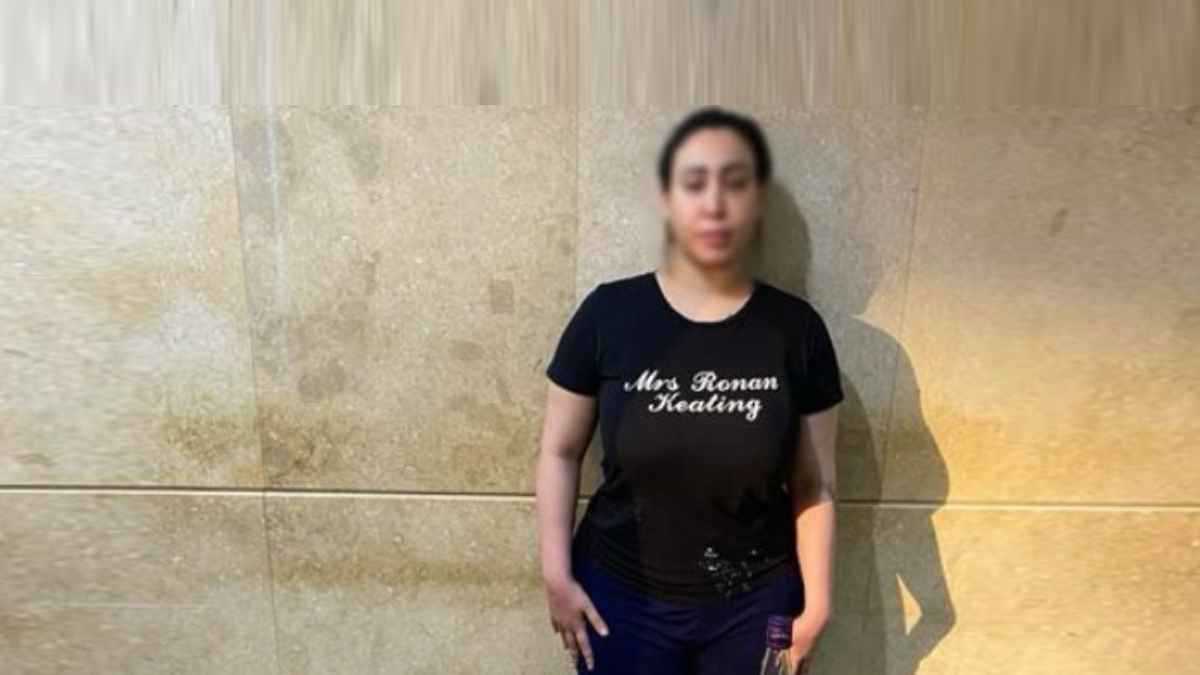 ترقص "شبه عارية".. نشر نتائج التحقيق مع "بوسي الأسد"