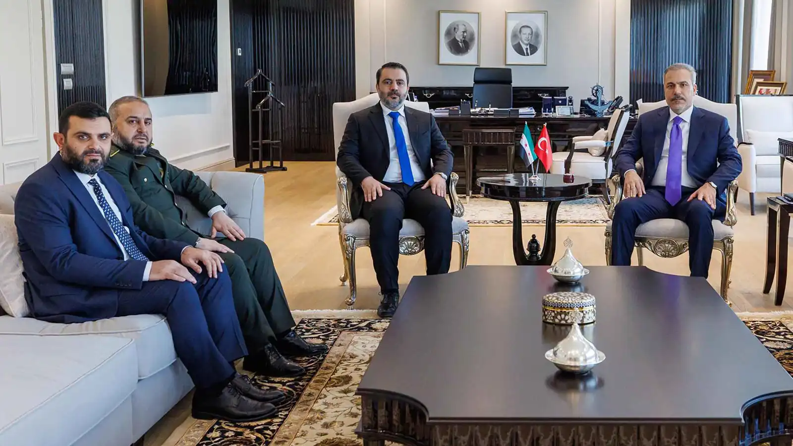 تركيا وسوريا توقعان مذكرة تفاهم بشأن التعاون الدفاعي