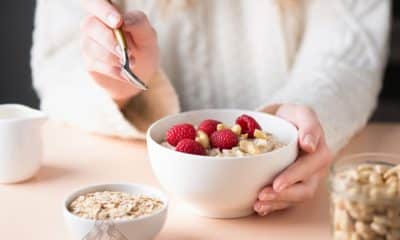هل يساعد تناول الشوفان صباحاً فعلاً على خسارة الوزن؟