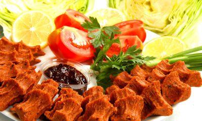 بسبب مخالفة صادمة.. السلطات تزيل مطعماً في تركيا (فيديو)