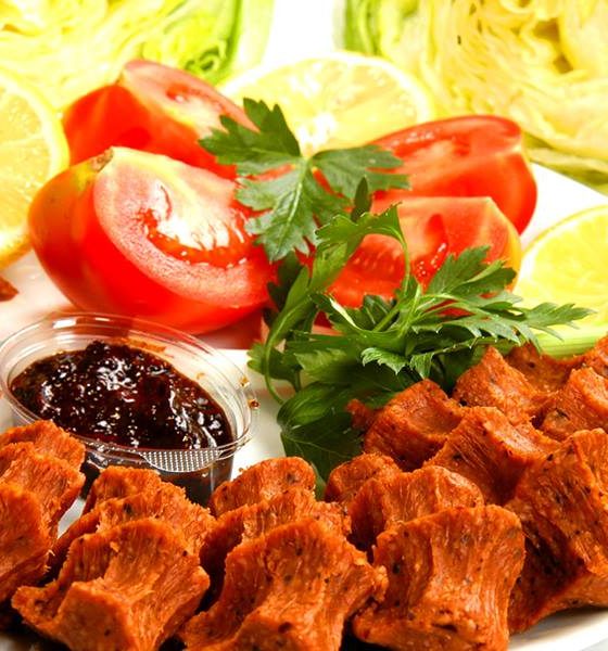 بسبب مخالفة صادمة.. السلطات تزيل مطعماً في تركيا (فيديو)