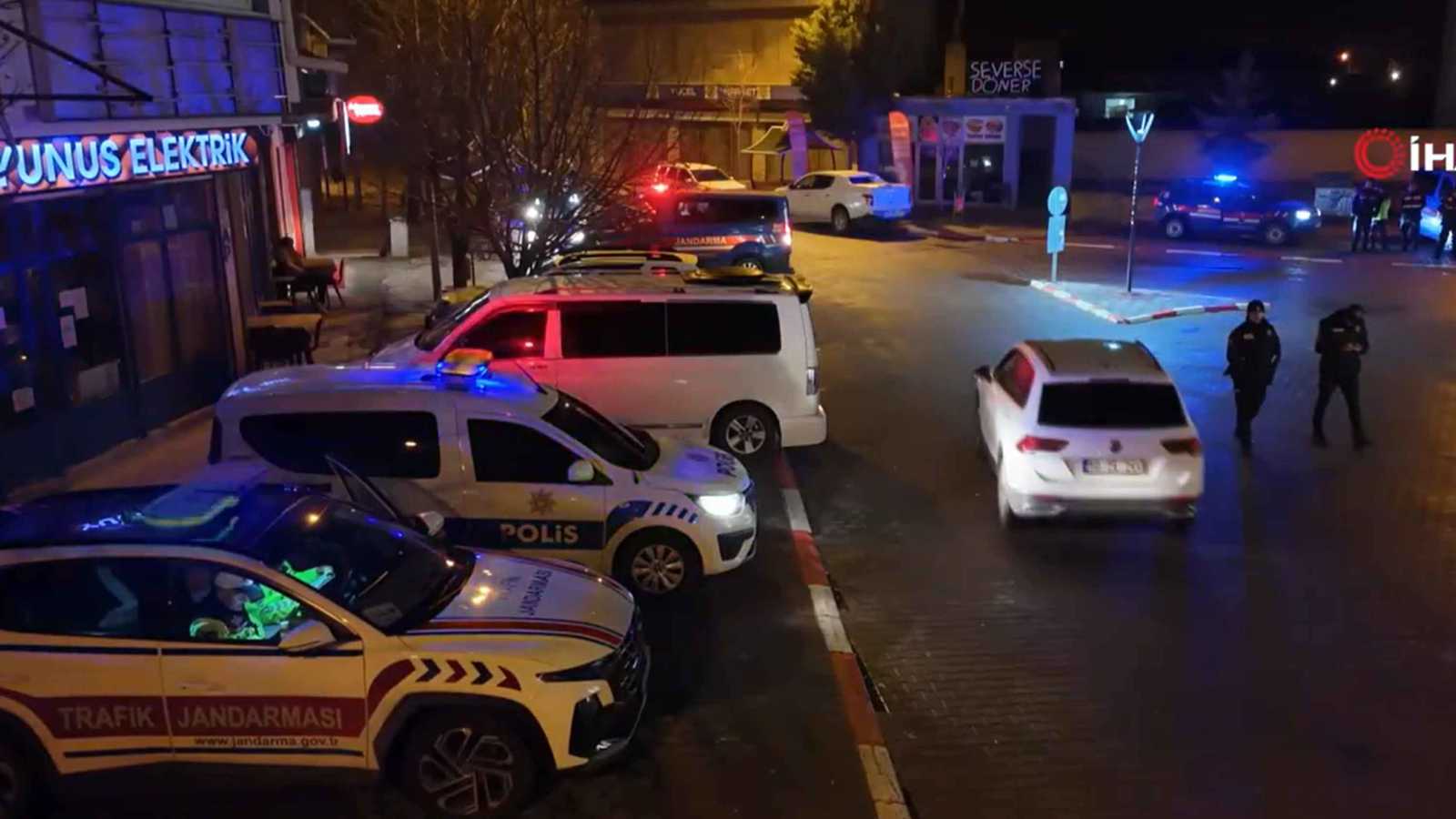 كرة القدم تشعل الفوضى: تدخل أمني عاجل لمنع كارثة بين بلدتين تركيتين