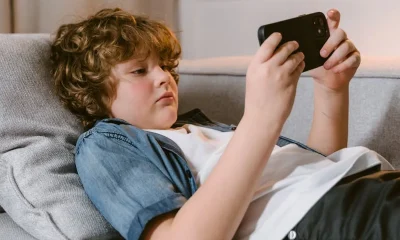 تركيا تفرض قيودًا رقمية جديدة لحماية الأطفال دون 15 عامًا