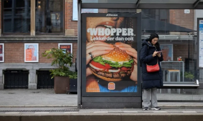 "وداعا للهامبرغر".. مدينة تحظر الإعلانات عن اللحوم