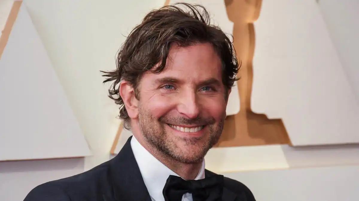 نجم هوليوود يكشف هوس والدته بالمسلسلات التركية (فيديو)