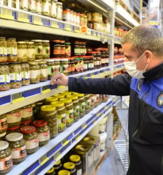 إسطنبول تطبق سياسة "عدم التسامح مطلقًا" لضمان سلامة الغذاء