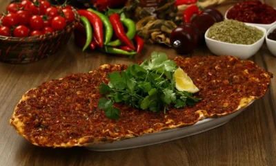 صدمة في إسطنبول: سعر اللحم بعجين يقفز إلى مستويات قياسية ويشعل مواقع التواصل