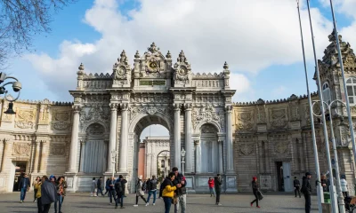 عشاق السيلفي ينتصرون: التصوير يعود إلى المتاحف التاريخية في تركيا