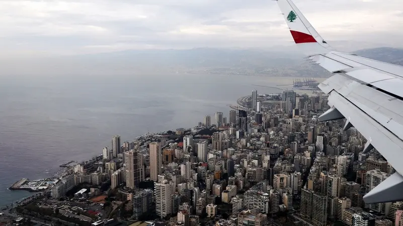 سر لقاء في مطعم ببيروت.. تفاصيل المهمة السورية لتسليم ضباط الأسد