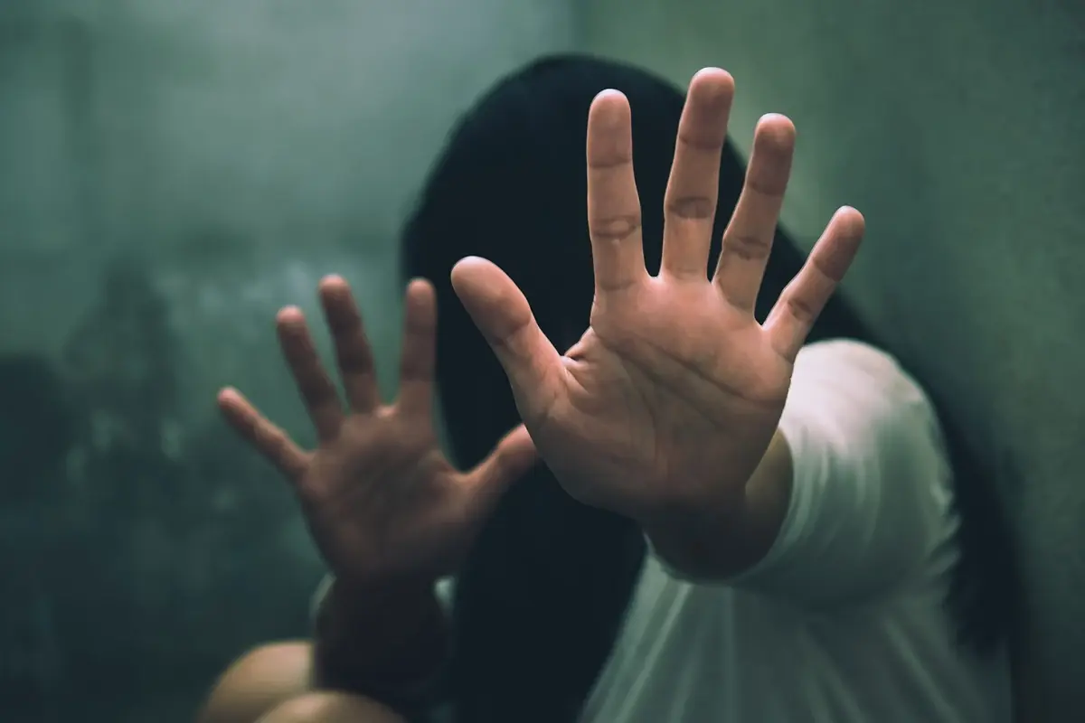 فضيحة تهز الهلال الاحمر التركي: اعتقال رئيس فرع بتهم خطيرة وإجراء عاجل من المؤسسة