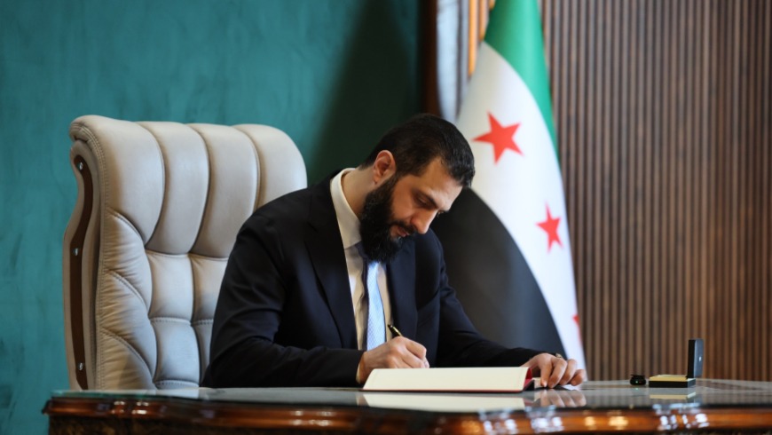 الرئيس أحمد الشرع يدوّن رسالة تذكارية لحلب وأهلها.. ماذا جاء فيها؟
