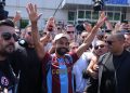أول رسالة من محمد صلاح بعد وصوله إلى إسطنبول