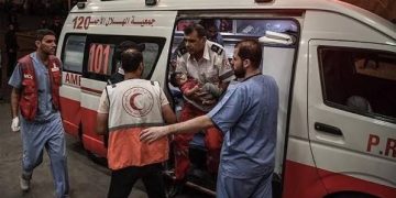 التحويلات الطبية بغزة توضح ضوابط المرافقين وآلية سفر المرضى عبر رفح وكرم أبو سالم
