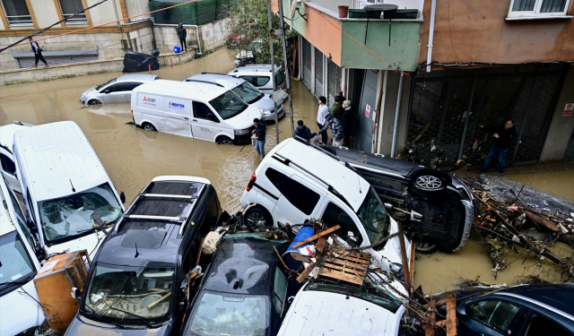 إسطنبول أمام خطر جديد بعد الأمطار الغزيرة.. تحذير عاجل حتى الأحد